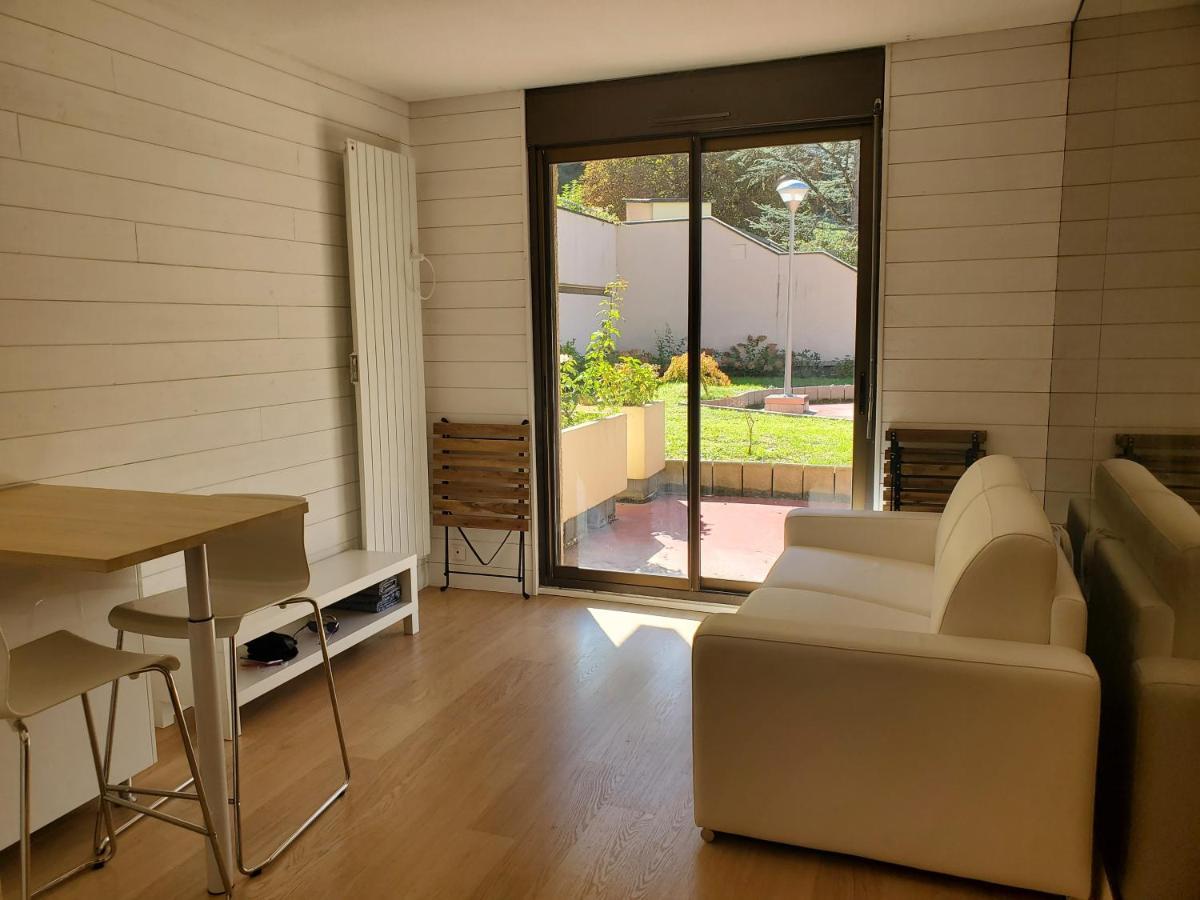 Studio Hyper Centre Bagnères-de-Luchon Екстериор снимка